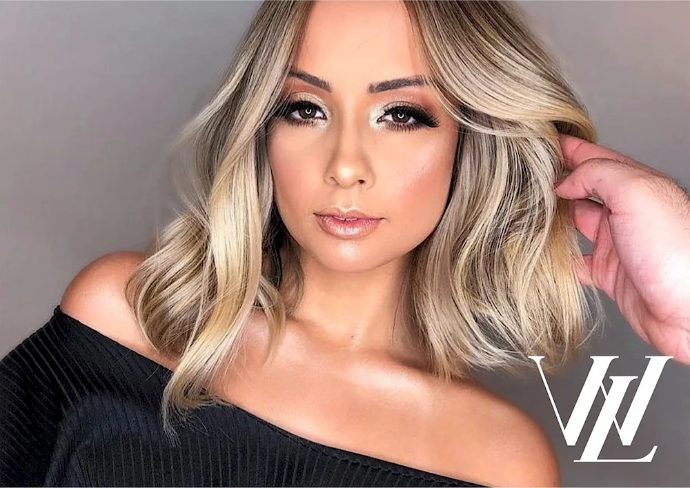Dark bob with white strands