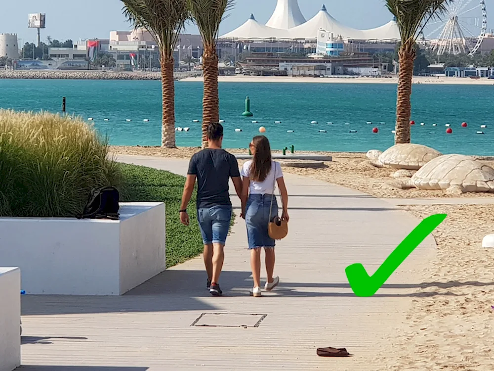 Abu Dhabi tourists