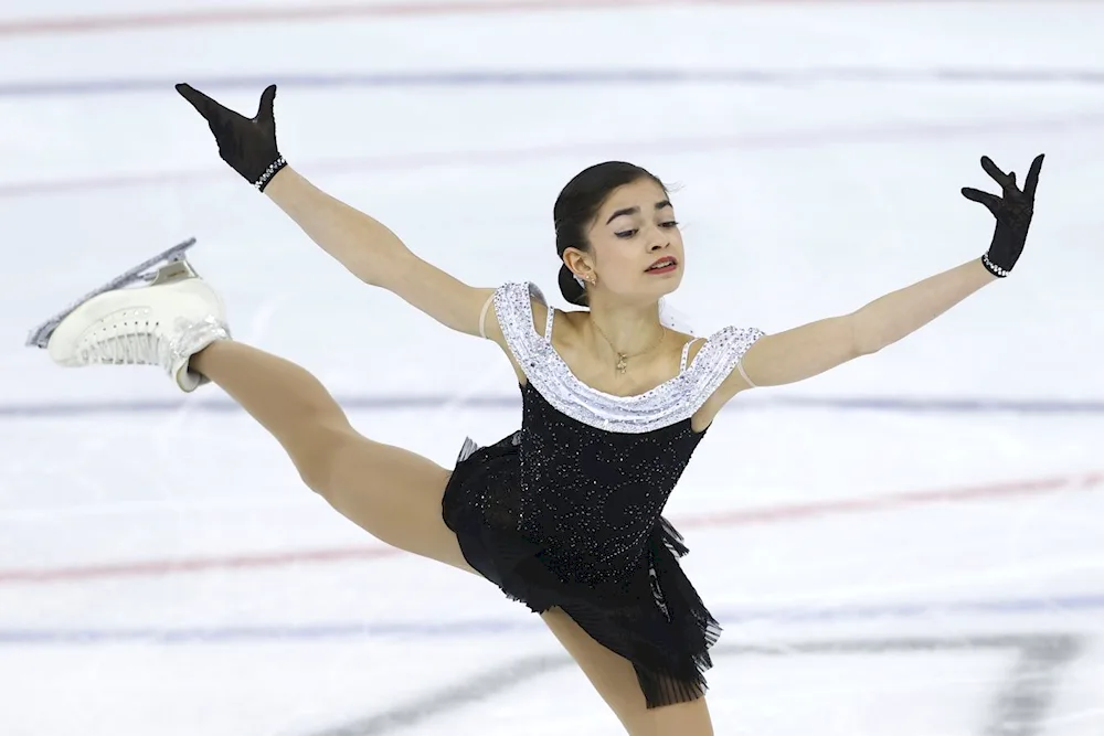 Adelia Petrosyan figure skating