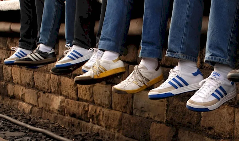 Adidas Samba jeans