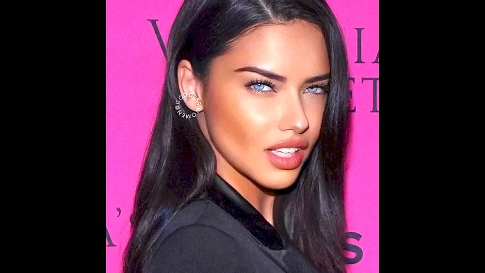 Adriana Lima Lima