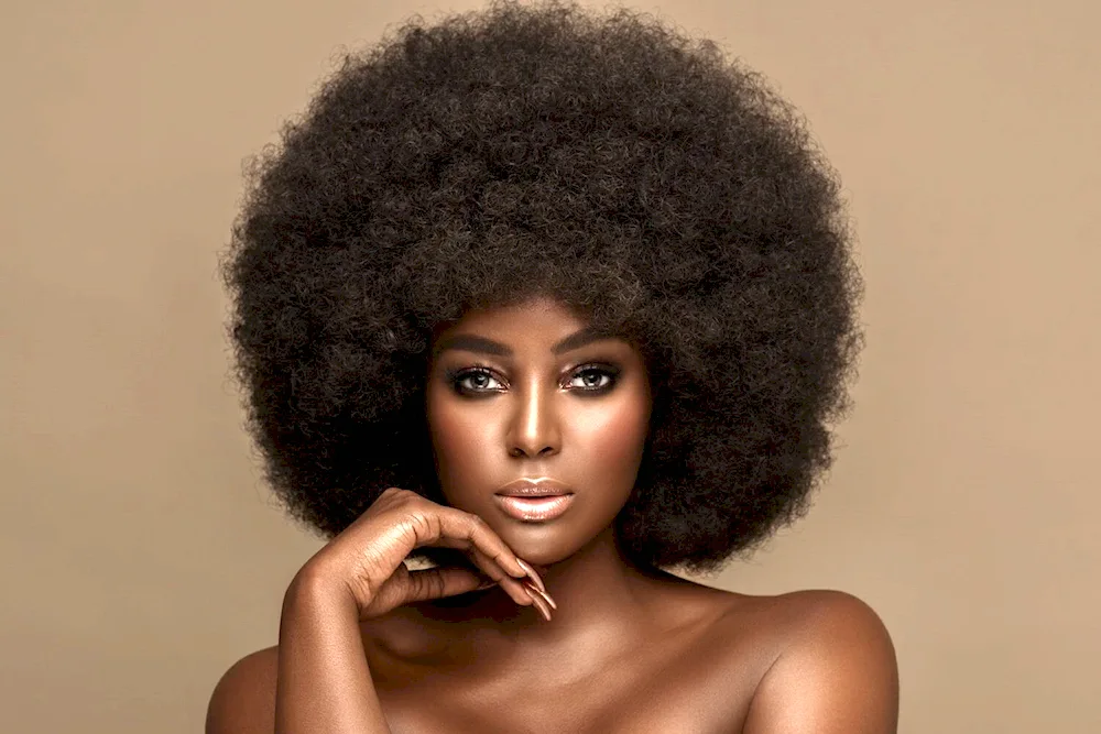Afro Brooke singer
