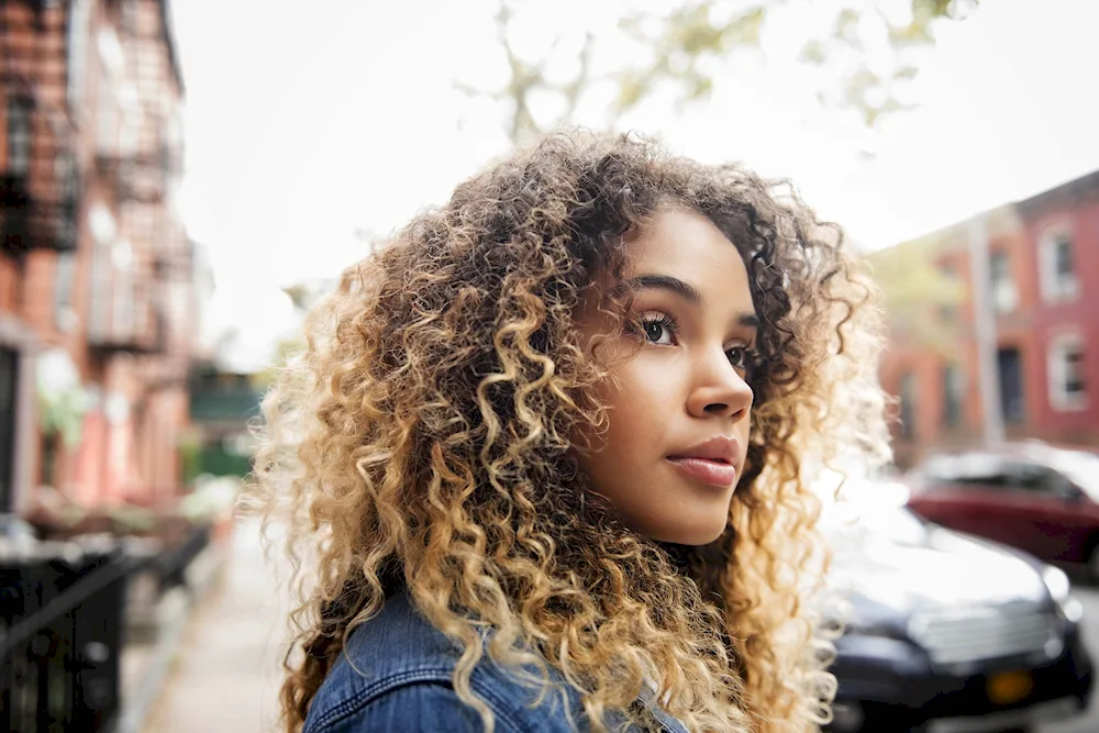 Afro Curls Ariel