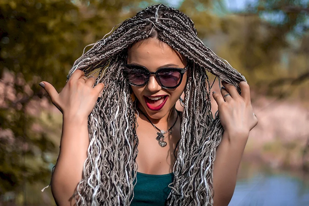 Zizi dreadlocks canekalon