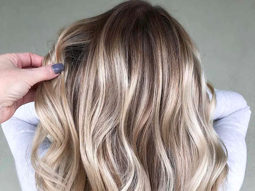 Russo caramel ash