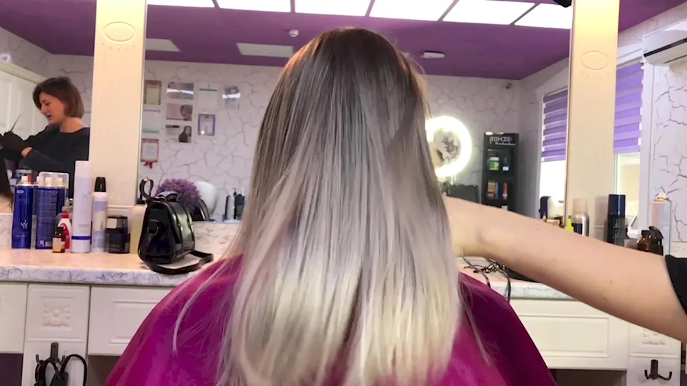 Balayage colouring