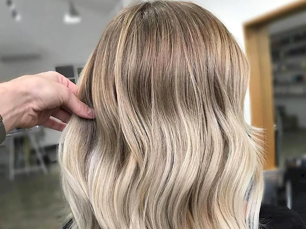 Blonding grey hair