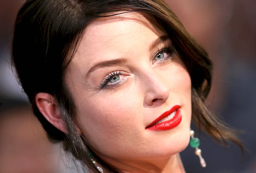 Actresses with blue eyes