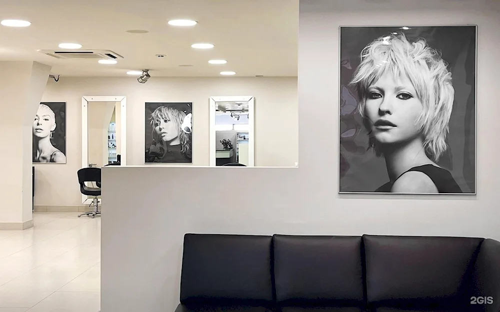 Alexander Todchuk haircut shag