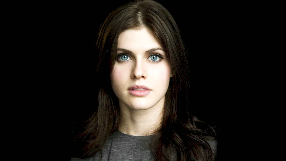 Alexandra Daddario