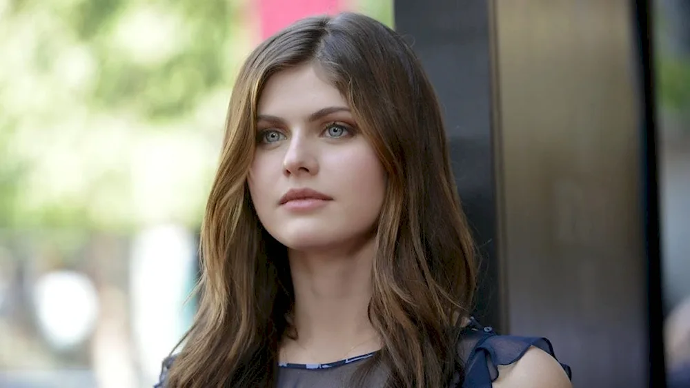 Alexandra Daddario. Daddario