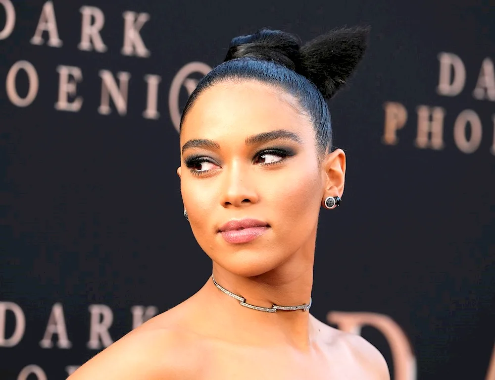 Alexandra Shipp