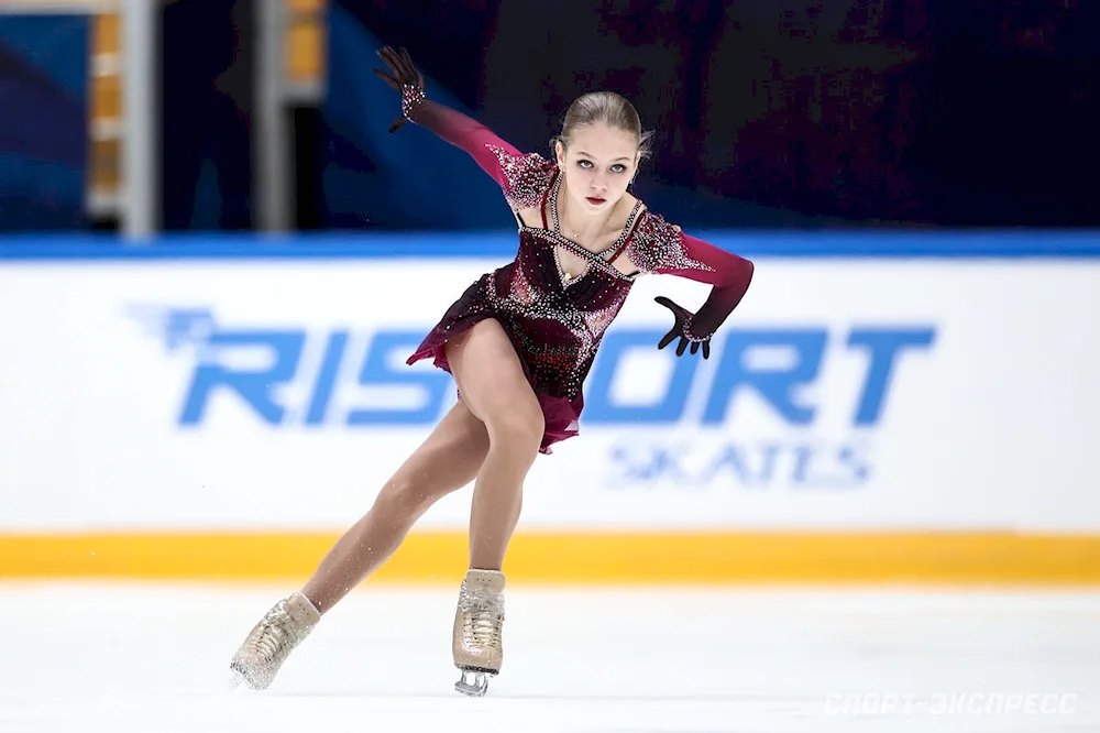 Alexandra Trusova figure skater