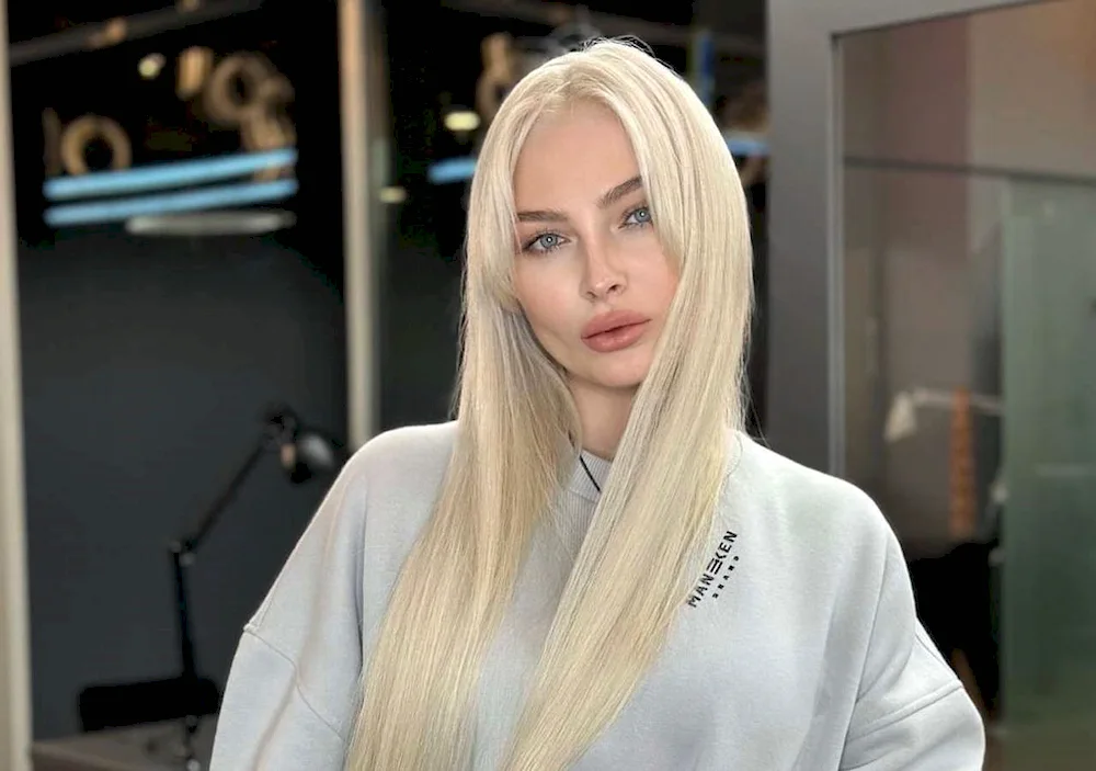 Alena Shishkova.