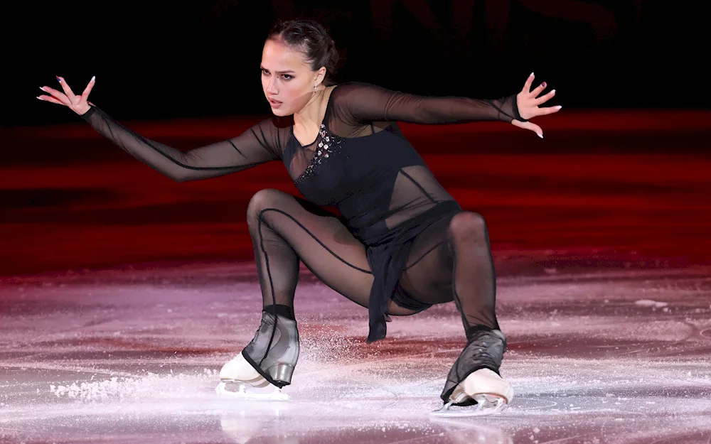 Alina Zagitova 2023