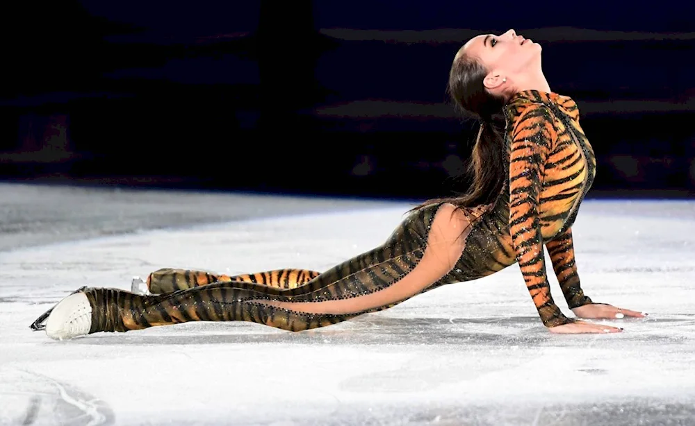 Alina Zagitova tigress