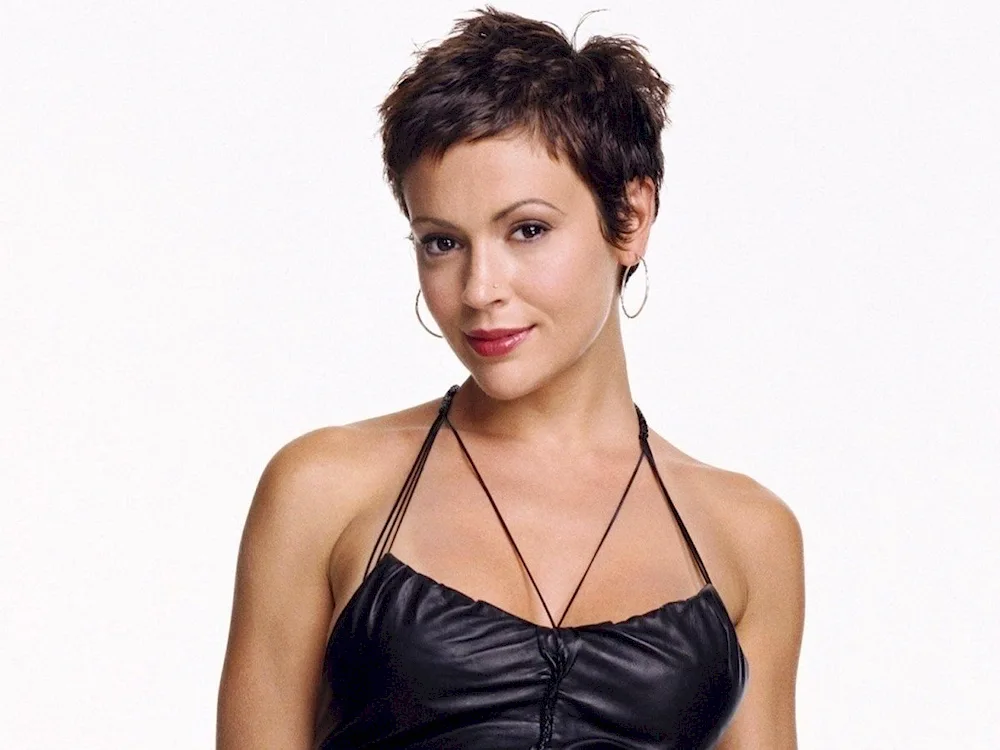 Phoebe from Charmed
