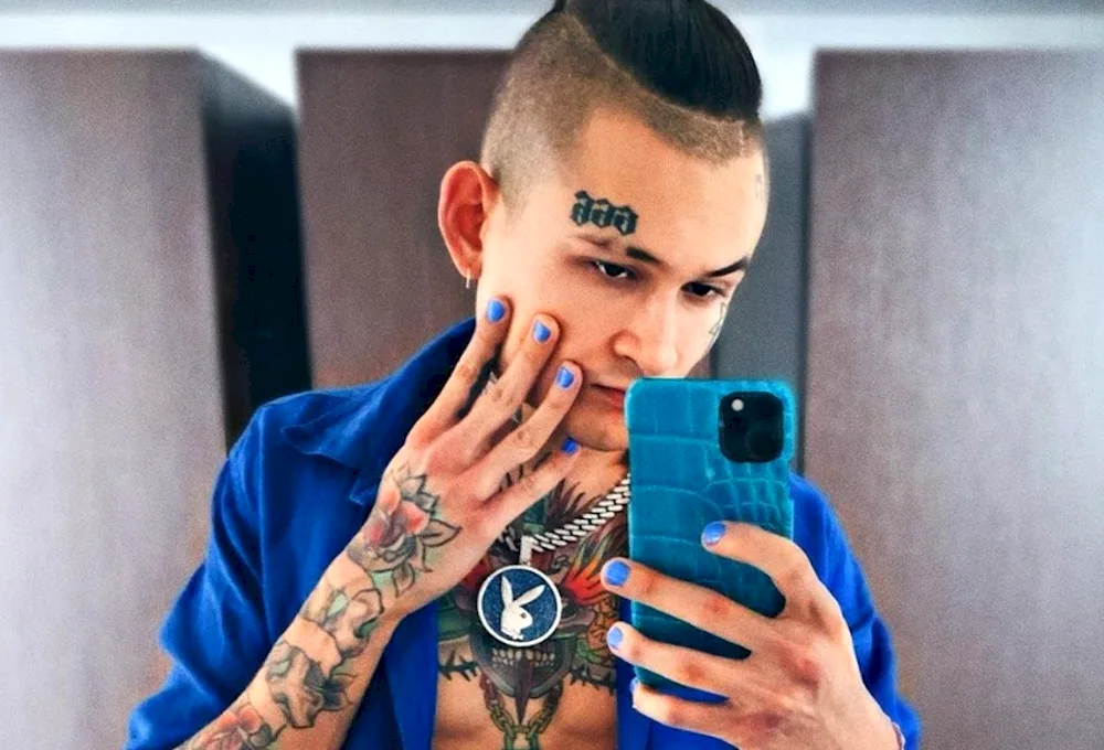 Morgenstern new hairstyle 2022