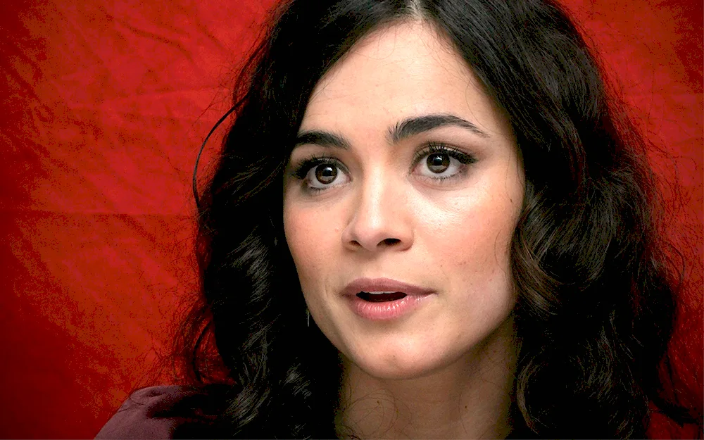 Alice Braga