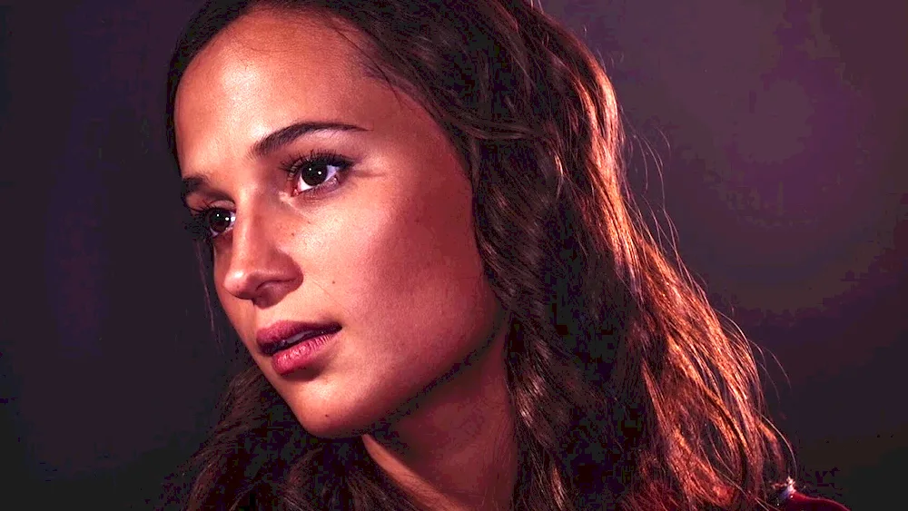 Alicia Vicander