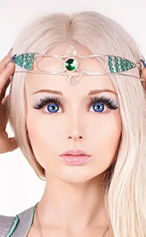 Amatue Valeria Lukyanova