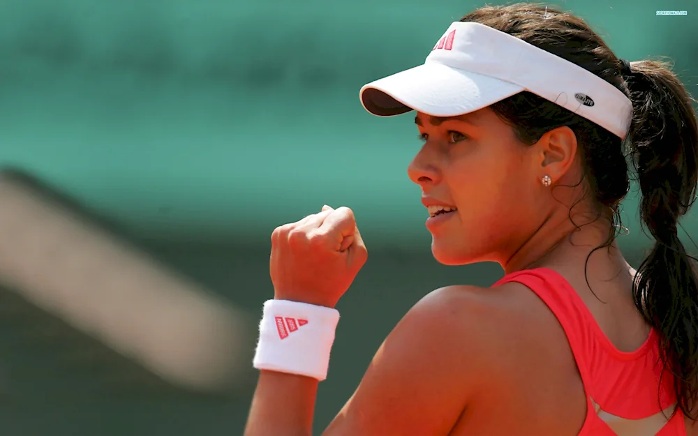 Ana Ivanovic hot