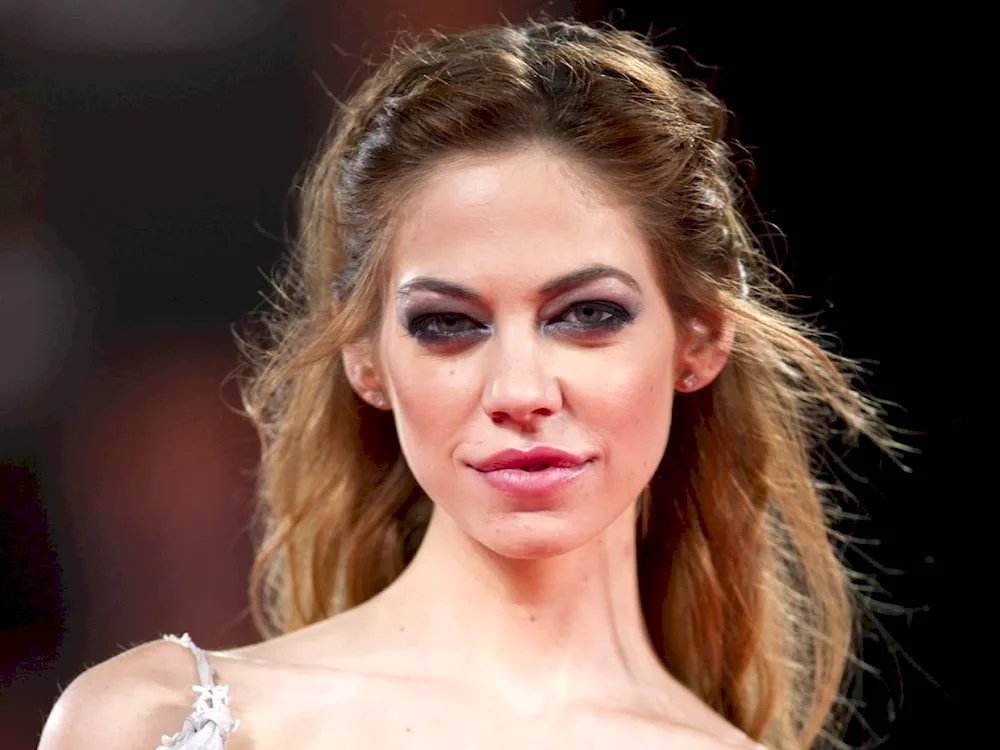 Analeigh Tipton