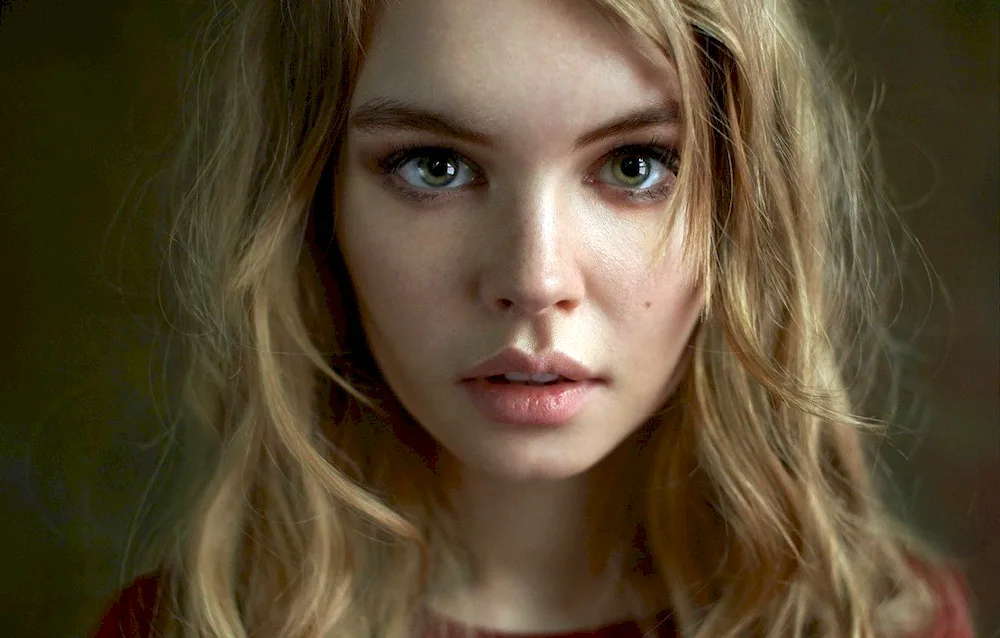 Anastasia Shcheglova face