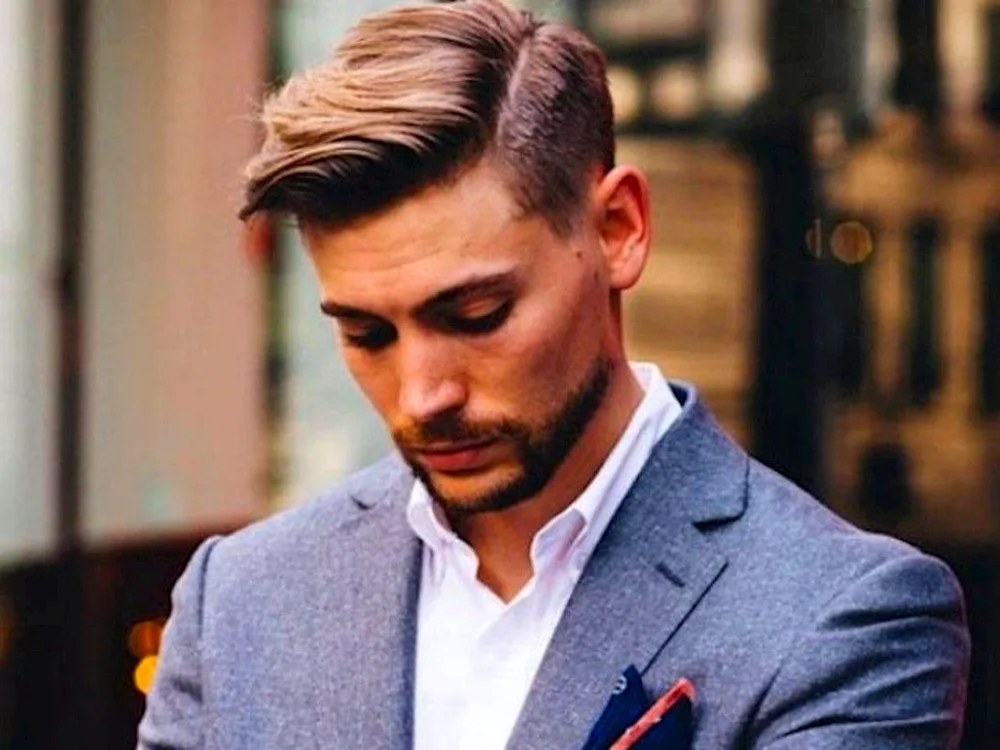 Pompadour undercat