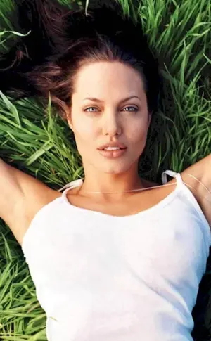 Angelina Jolie