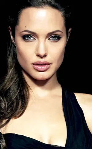 Angelina Jolie