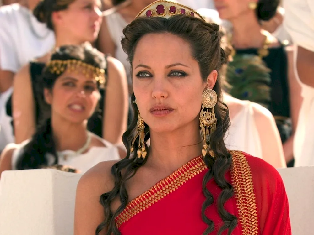 Angelina Jolie in the film Alexander photo