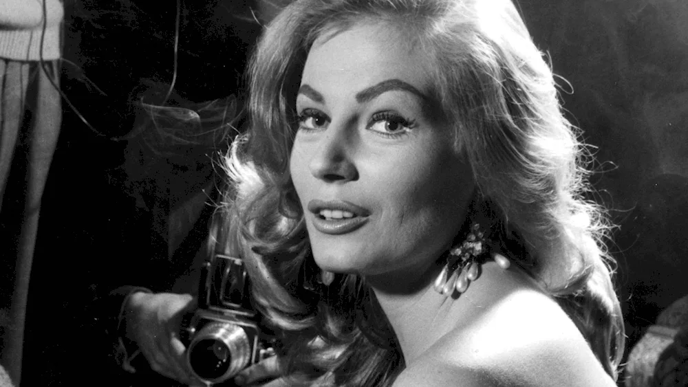 Anita Ekberg