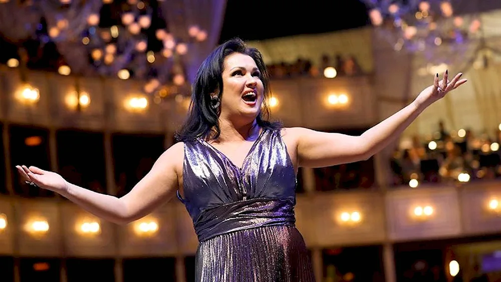 Anna. Netrebko 2022