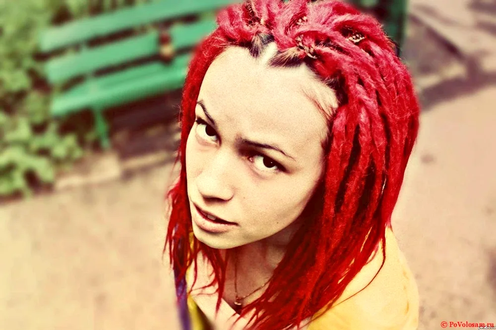 Anna Vitvitskaya dreadlocks