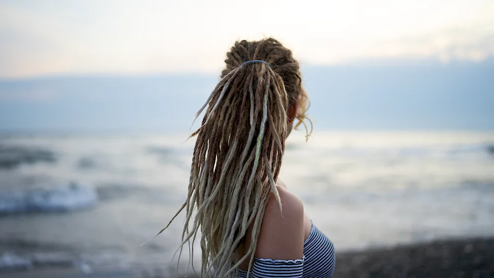 Anna Vitvitskaya dreadlocks