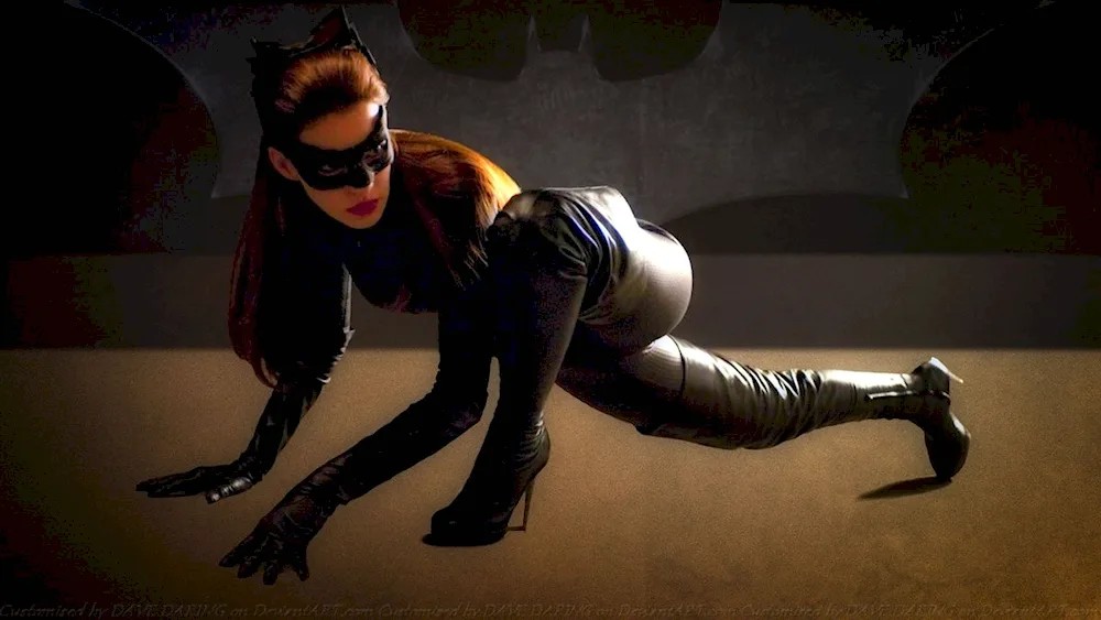 Anne Hathaway Catwoman