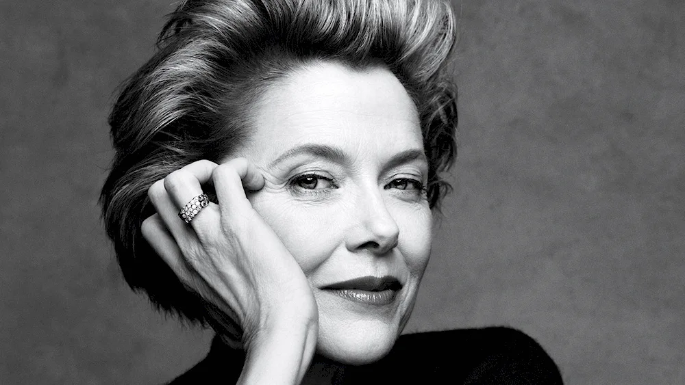 Annette Bening