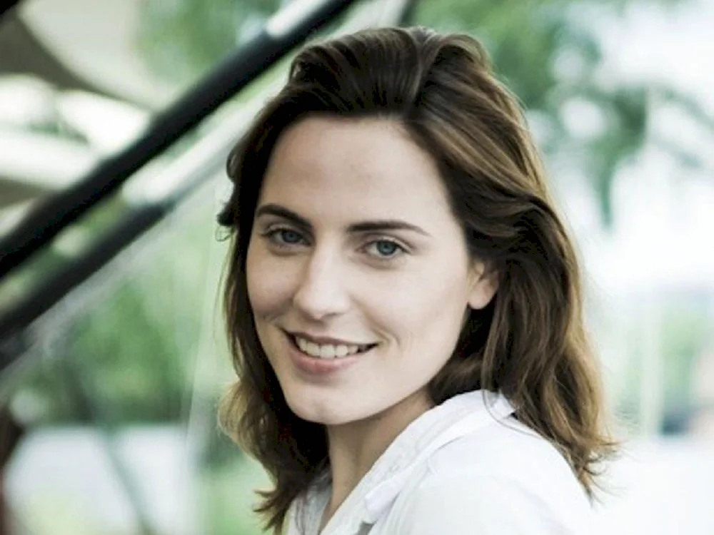 Antje Traue