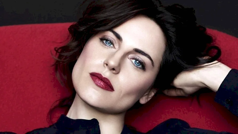 Antje Traue