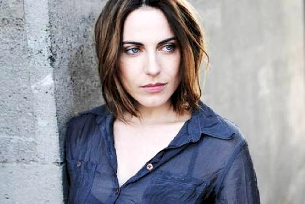 Antje Traue