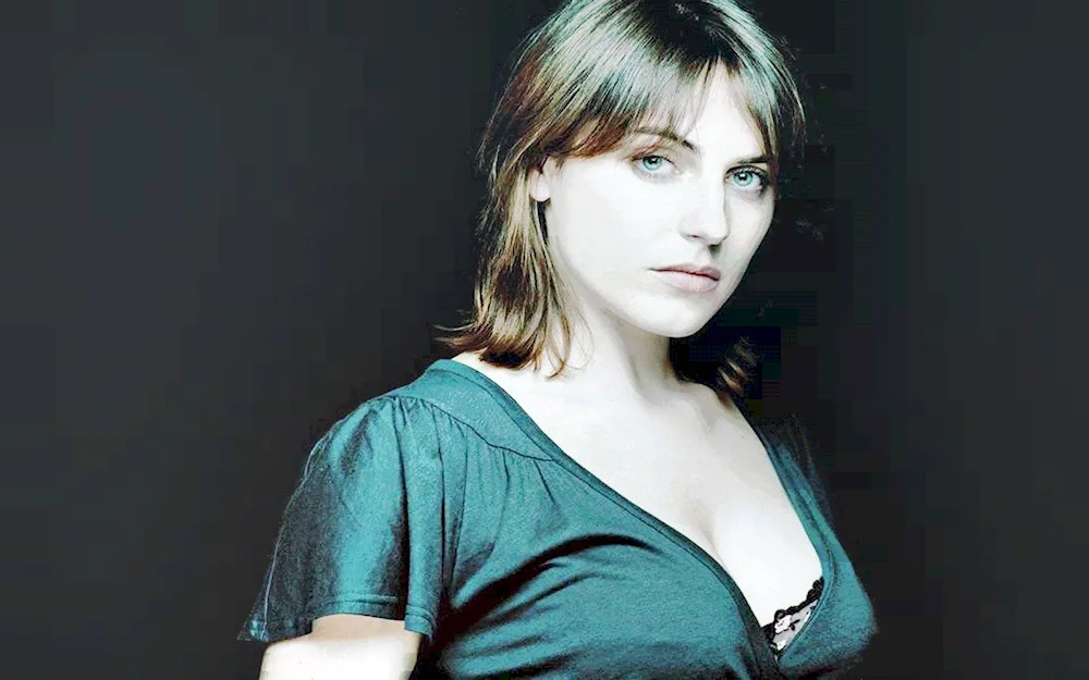 Antje Traue