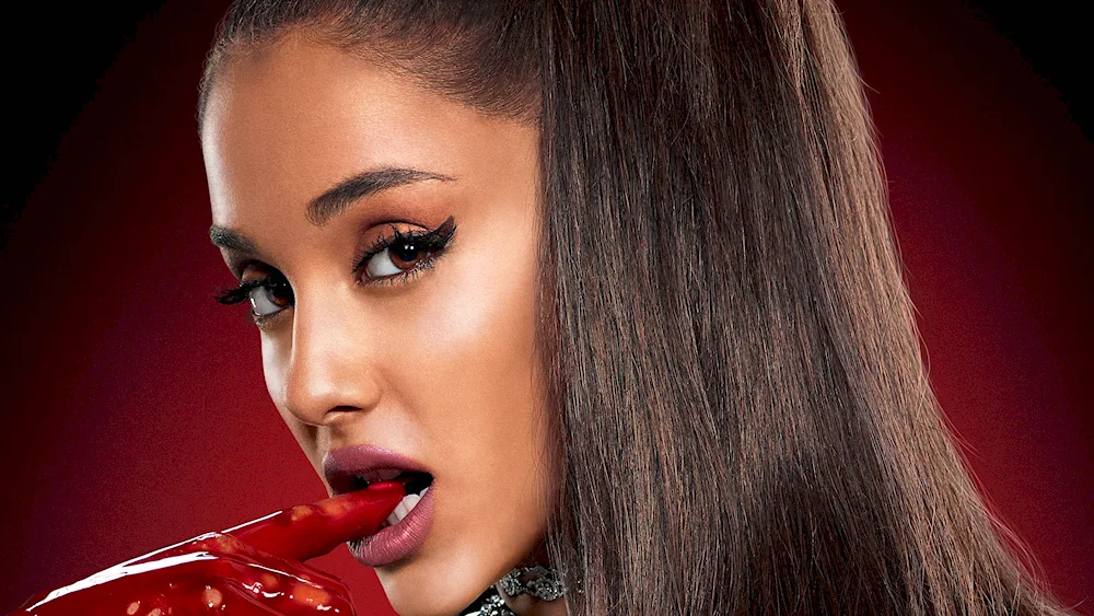 Ariana grande 2014