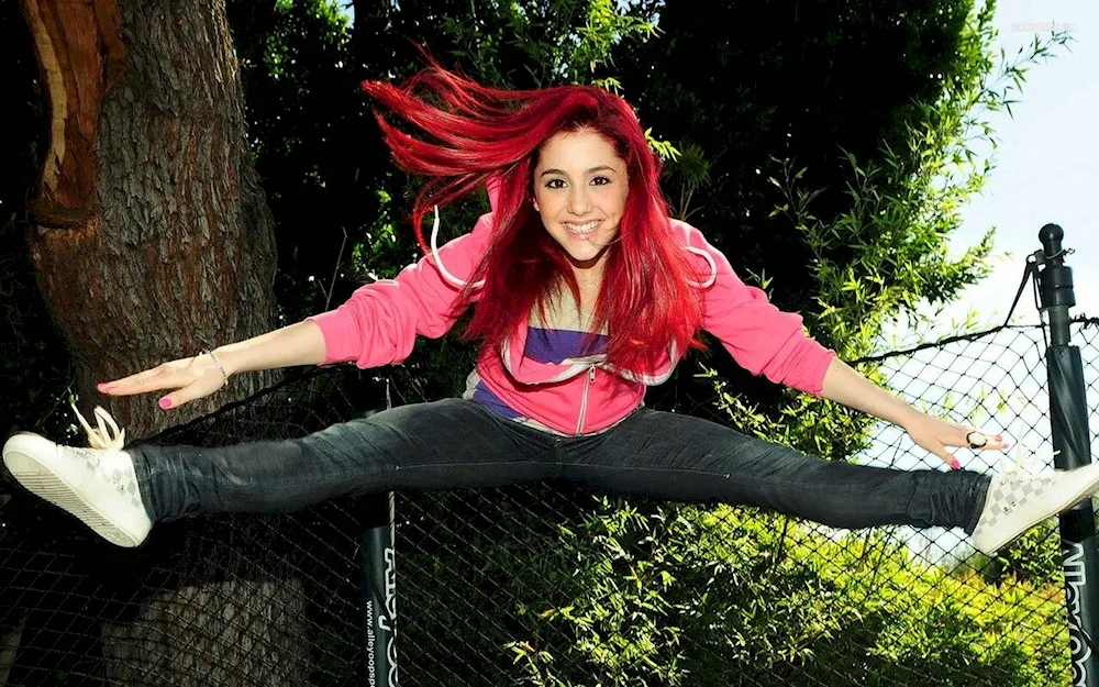 Ariana Grande in red