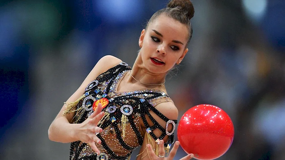 Dina Averina 2023