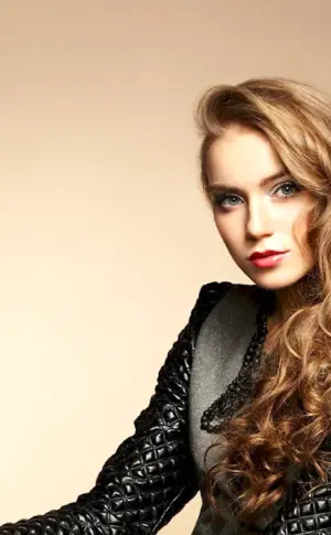 Arina Postnikova