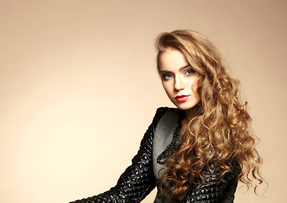 Arina Postnikova