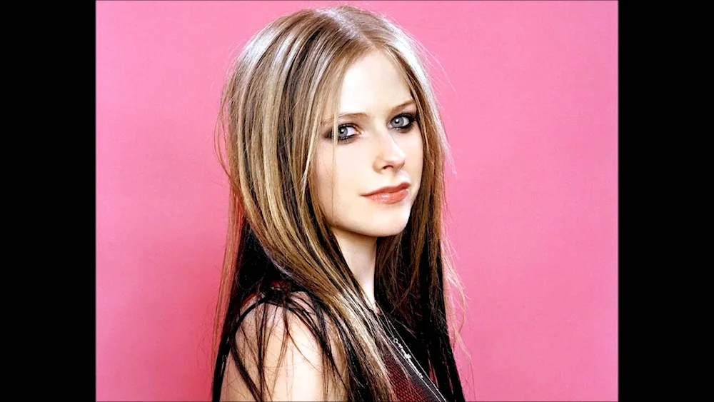 Avril Lavigne melting