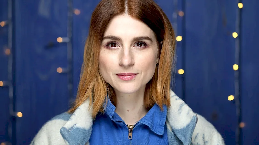 Aya cash STORMFRONT