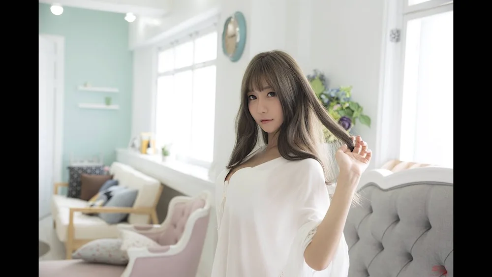 Asian girl with white hair